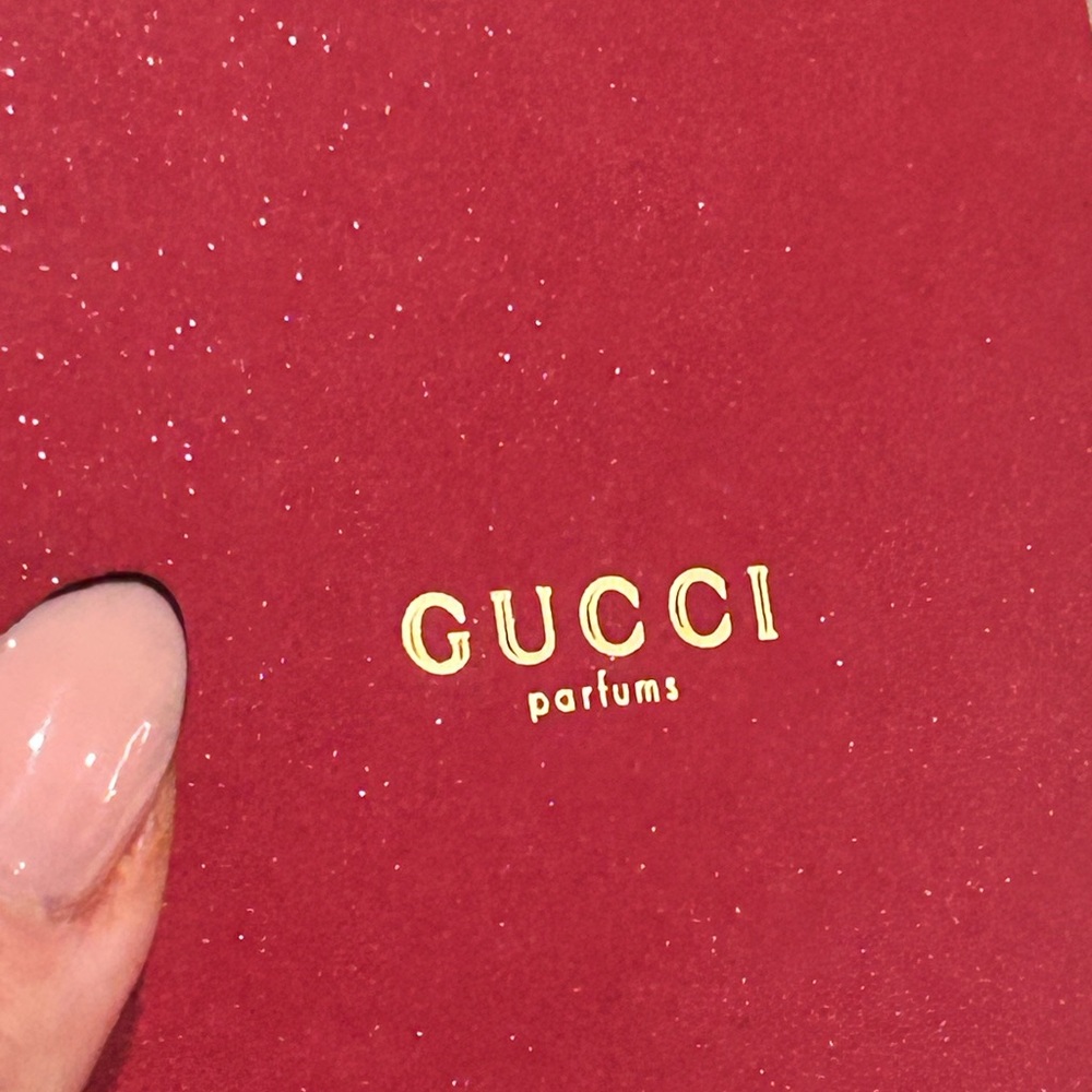 Gucci Gold Compact Mirror GWP - NIB - Picture 7 of 7